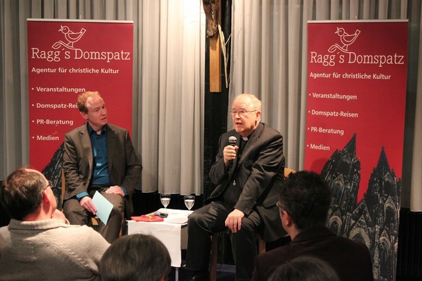 Domspatz-Soirée in München vor vollen Haus: Kardinal Paul-Josef Cordes im Gespräch mit Michael Ragg