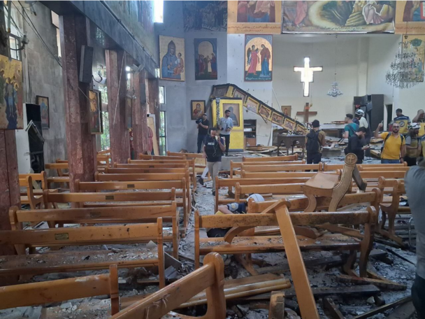 Juni 2025: Ein Selbstmordattentter hat sich whrend der Sonntagsmesse in einer orthodoxen Kirche in Damaskus, Syrien, in die Luft gesprengt. 25 Menschen sind ums Leben gekommen und 80 wurden ins Krankenhaus eingeliefert, davon 30 mit schweren Verletzungen.Begegnungstage von 'Kirche in Not' dienen vor allem Informationen aus erster Hand ber Brennpunkte der Weltkirche.
