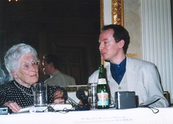 Gertrud Fussenegger und Michael Ragg (im Jahr 2000 im Königssaal des Hotels Bayerischer Hof in München)